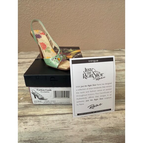 Just The Right Shoe Other - Just The Right Shoe Raine Carlton Cards Intrigue 2006 Mini Shoe Figurine NEW